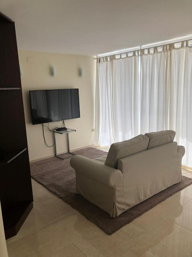 Apartamento El Eden Playa De Gandia Екстериор снимка