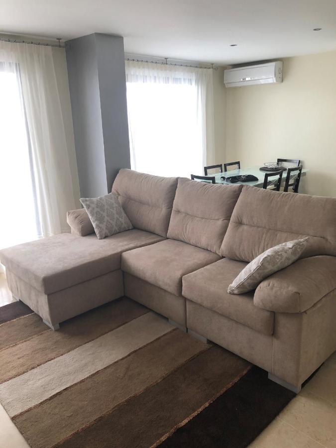 Apartamento El Eden Playa De Gandia Екстериор снимка