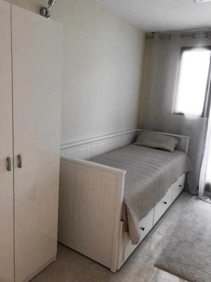 Apartamento El Eden Playa De Gandia Екстериор снимка